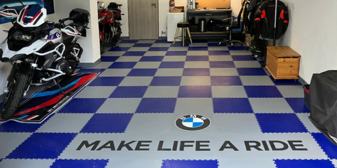 Rychla rekonstrukce podlahy ve stylu BMW
