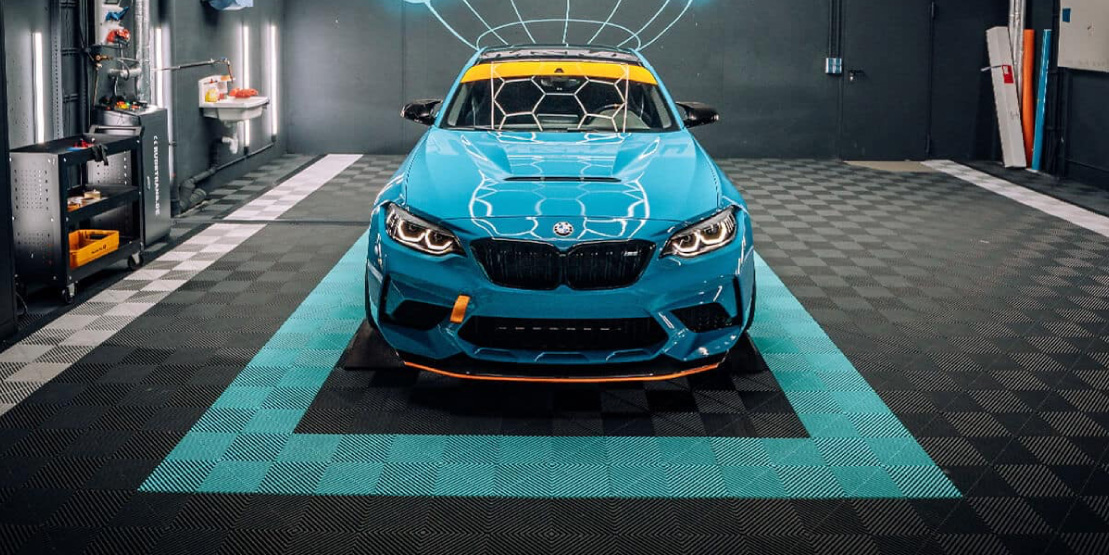 Ukázka podlahy v garáži